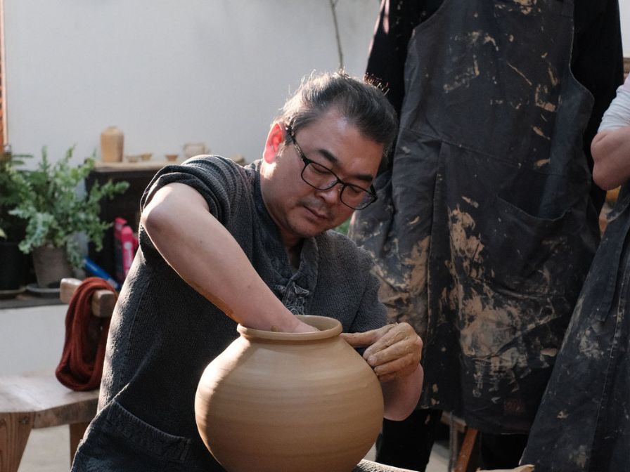 Kwak Kyung-tae To Teach Onggi Classes at CHP