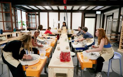 Get 25% off pottery classes this January!