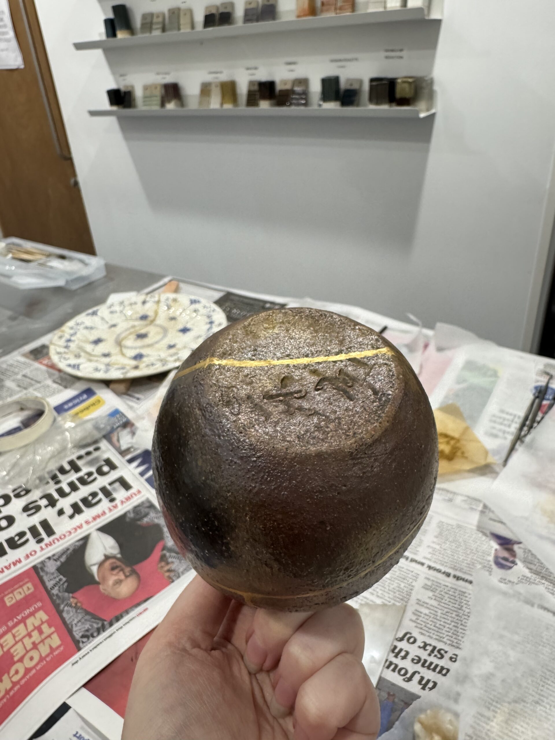 Masterclass: Kira Smith – The Art of Repair: A Traditional Kintsugi Workshop - Image 11